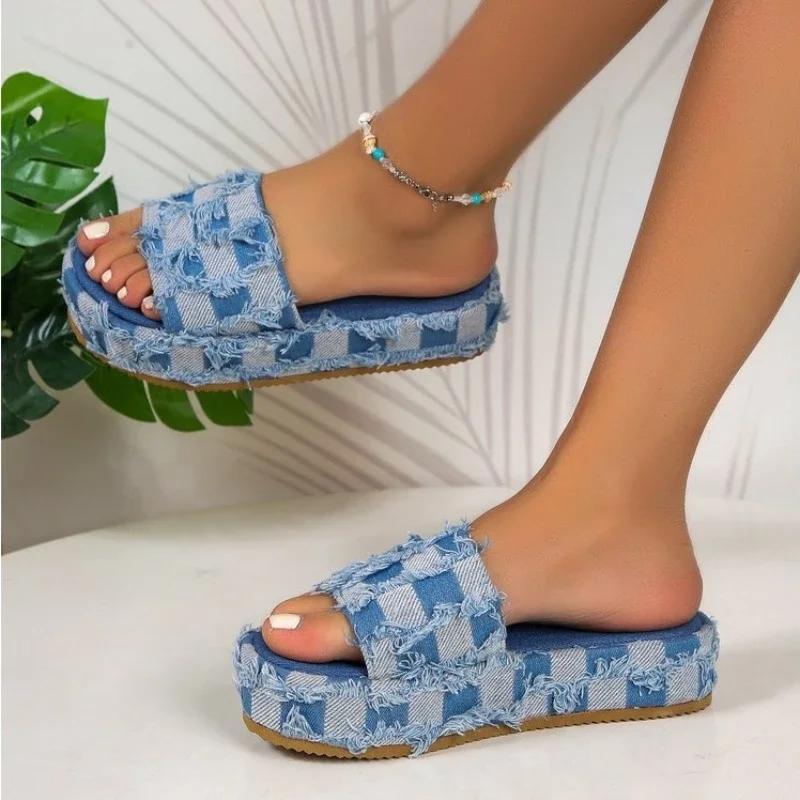 2024 Luxury Brand Summer Sandals Slippers Women's Fashion Designer Flat Sandals Soft Sole Shoes Women's Breathable Beach Sandals