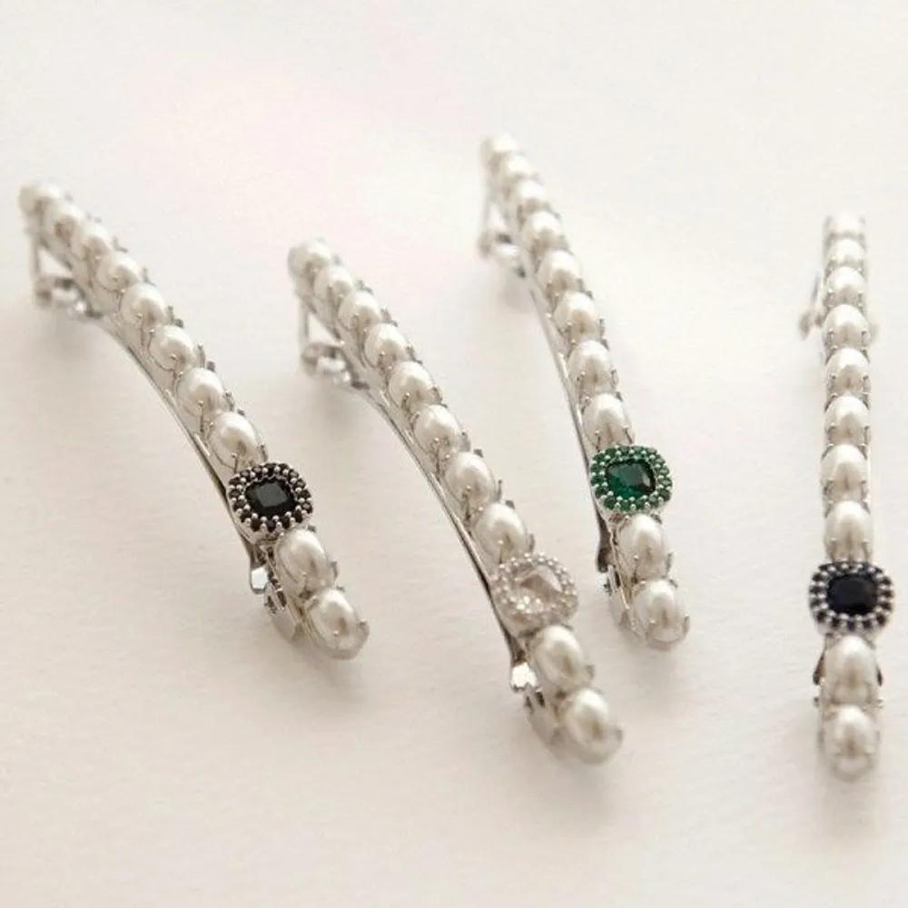 J Lauren Pearl Cubic Slim Petit Point Automatic Hairpin H01048 black