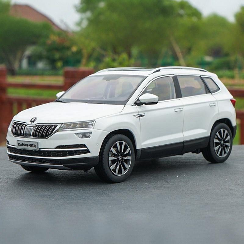 1:18 Karoq Suv Modèle de Voiture en Alliage Modèles Réduits en Métal Véhicules Modèle de Voiture Haute Simulation Collection Jouets pour Enfants Cadeau Décoration