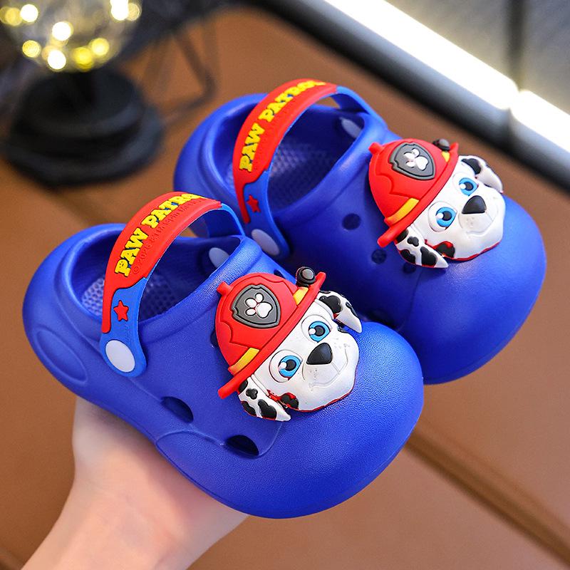 

Girls Baby Slippers: Non-Slip Summer Sandals for Toddlers, Perfect for Indoor Bathing and Outdoor Beach Days. 18-19