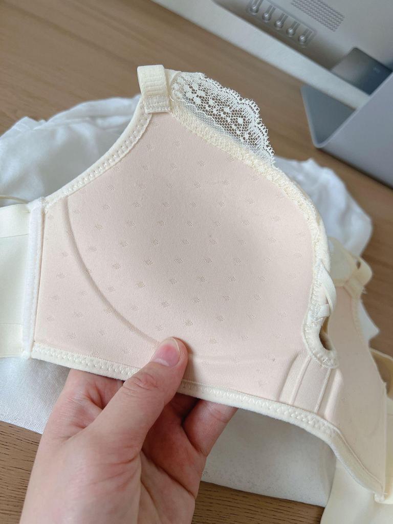 Wire-Free Lace Lift Bra: Enhances Bust, Anti-Sagging, Side Support, Sexy Design