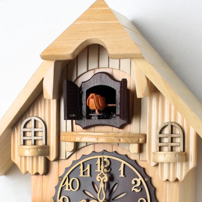 Solid Wood Cuckoo Clock Vintage Luxury Pendulum Wall Clocks Hourly Chiming Music House Decoration Living Room Decoration Gift