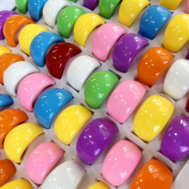 

10 Pcs colorful cartoon floral pattern resin plastic children s ring ornaments