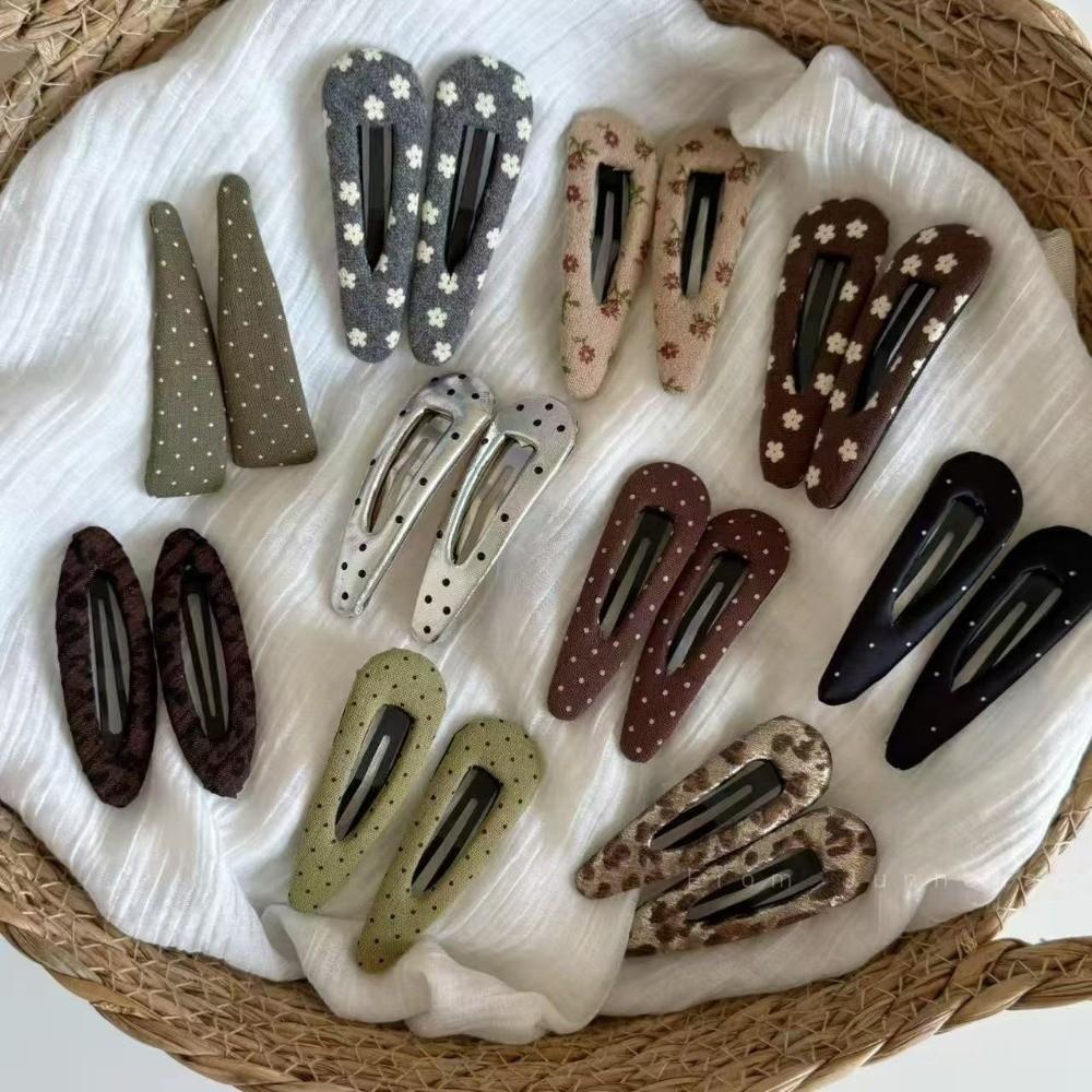 1 Pair French Style Fabric Hair Clips Oval Shape Floral Barrette Sweet BB Hair Clip for Women