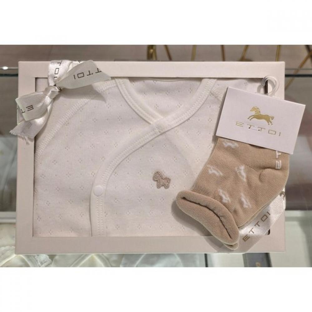 

Ettoi Momo Baby Gown X Socks Set 07s117101s2 Ivory/3M(3M)