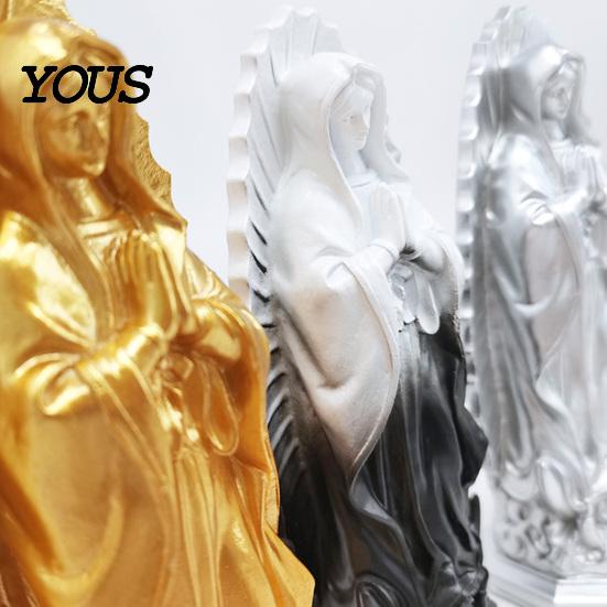 Dekoracje do Kącika Kawowego Figura Religijna Matki Bożej z Guadalupe, Figurka Dziewicy Maryi, Rzeźba z Żywicy, Egzotyczne Akcesoria do Domu Inspirująca Sztuka dla