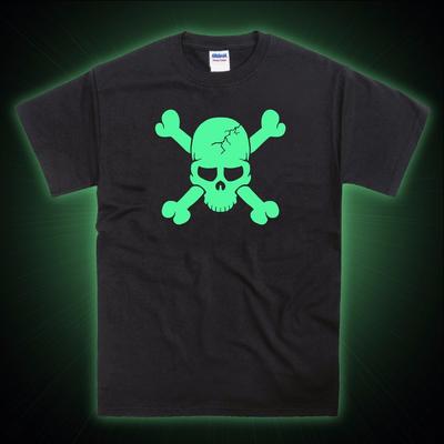 Skull Skeleton Crossbones Scary Bones Halloween Glow In the Dark T-Shirt