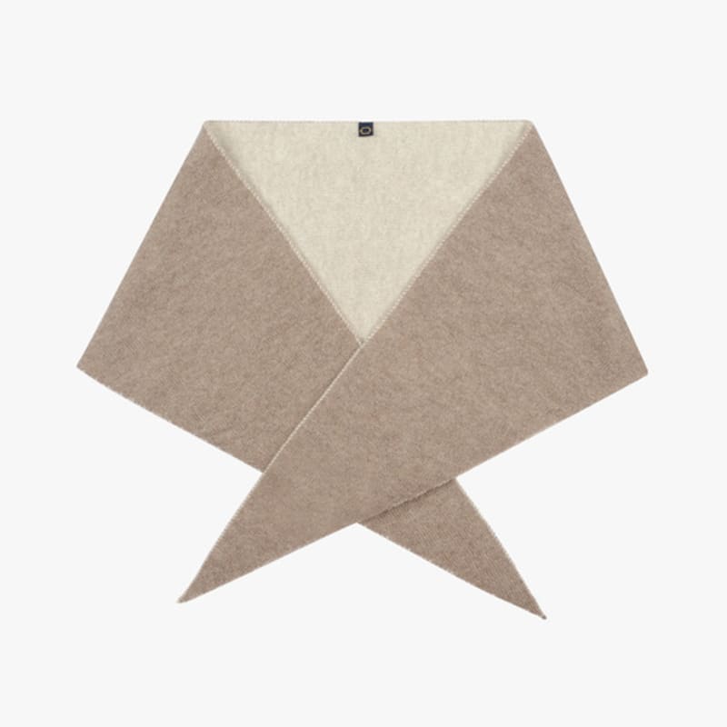 Saint Luxure 100% Cashmere Triangle Petite Muffler Beige