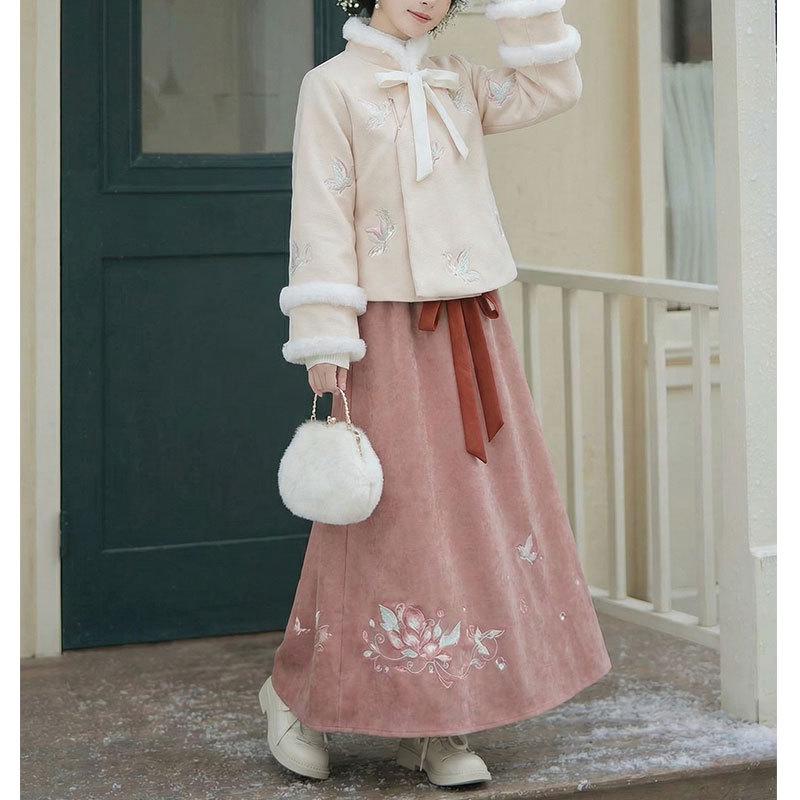 2025 A/W Literary Hanfu-Inspired Two-Piece: Improved Top & Skirt
