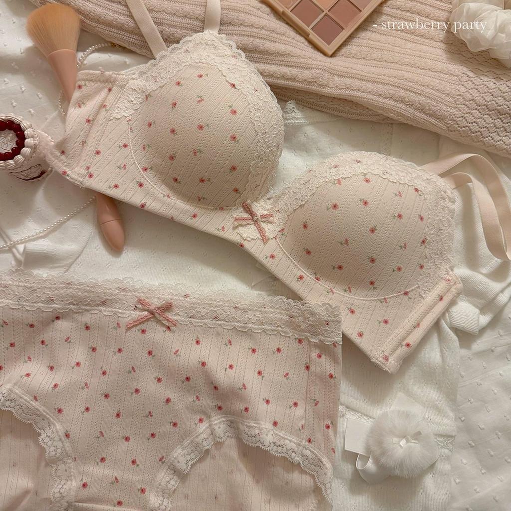 Girls Cute Bras Push Up Underwear Lace Dot Wireless Lingerie Backless Adjustable Women's Bras
