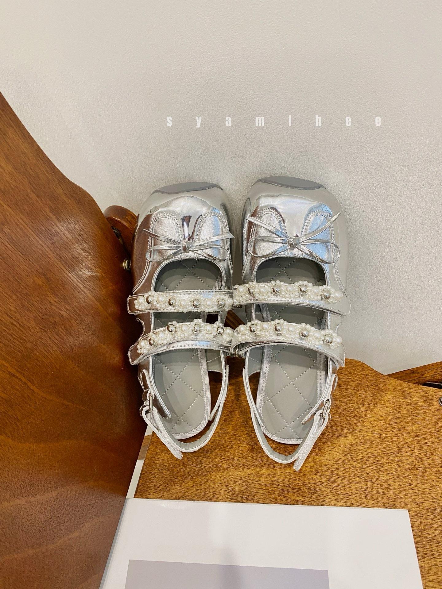 

Вдохновение Апокалипсис - Металлическая Эстетика Балетки Мэри Джейн 2,5 см Удобные Универсальные Сандалии Женские 39 серебряный