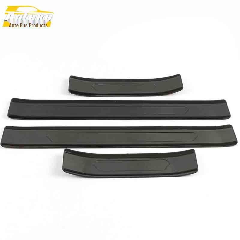 Zhonghua V6 Stainless Steel Welcome Pedal Anti-Scratch Trim Modification
