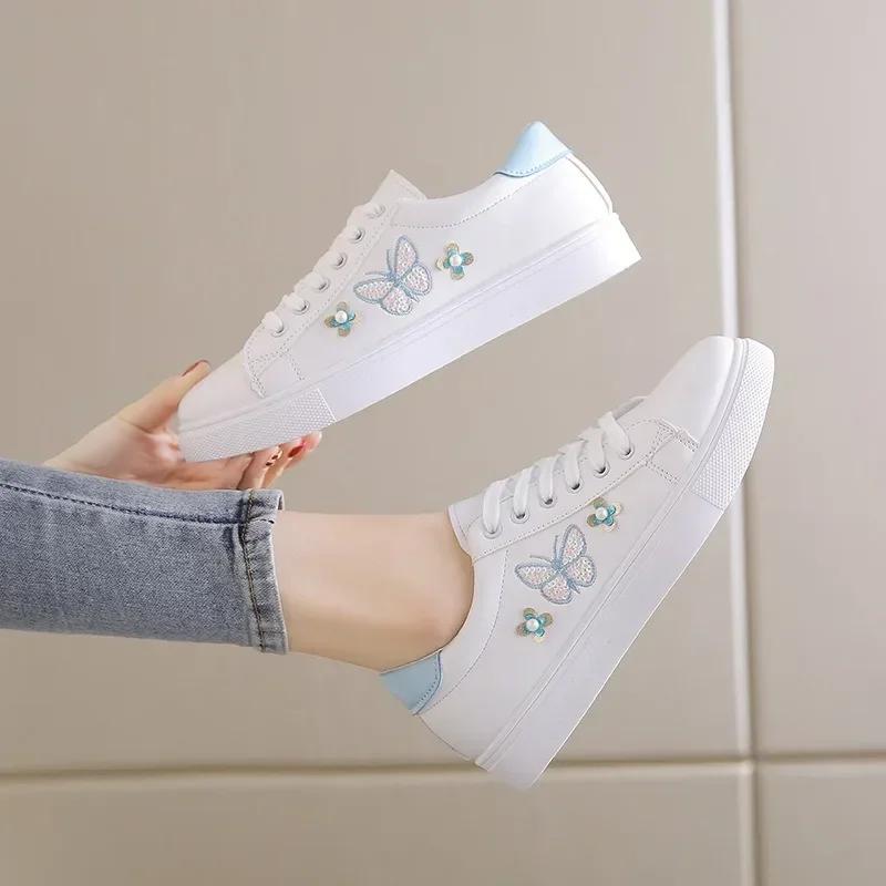 

New 2026 Spring Women Leather Breathable Flat Sole Shoes with Leather Lace Up Sports Fashion Casual Little White Shoes Female 40 синій