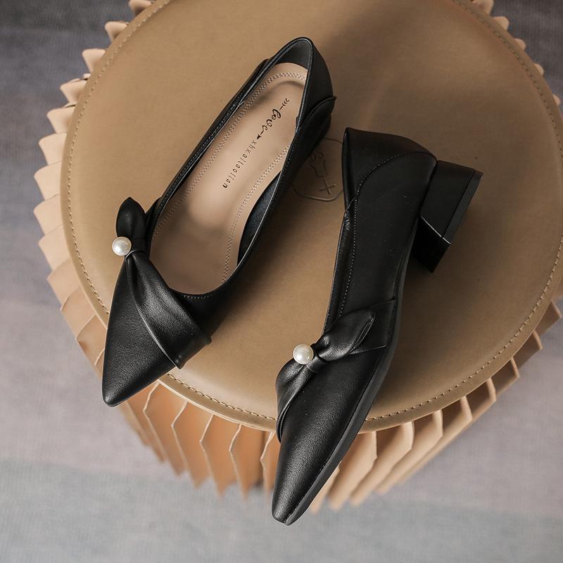 Spitze Einzel-Schuhe Damen Frühling professionell mittlerer Absatz sanfte Schuhe Damen Schleife Perle dicker Absatz
