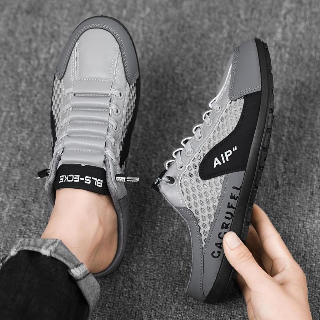 Men's Lightweight Mesh Slip-On Casual Shoes with Breathable Design