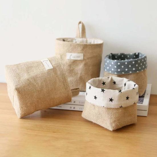 Cotton Linen Hanging Storage Bag Wall Mounted Storage Basket Small Folding Storage Bag with Handle for Keys Toys Cosmetics
