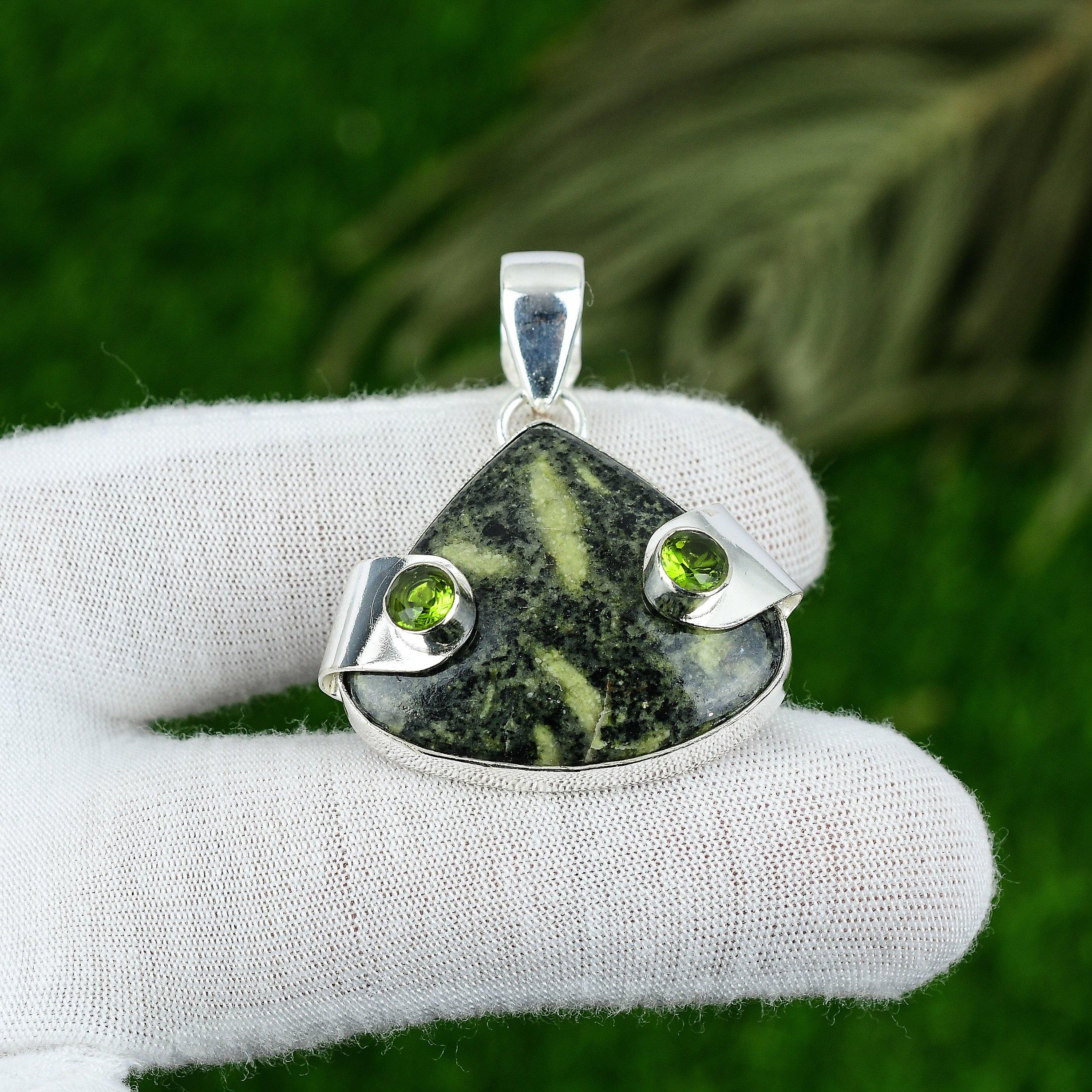 Mothers day Deal Gogunjula Stone Peridot Bezel Daughter Pendant Sterling Silver