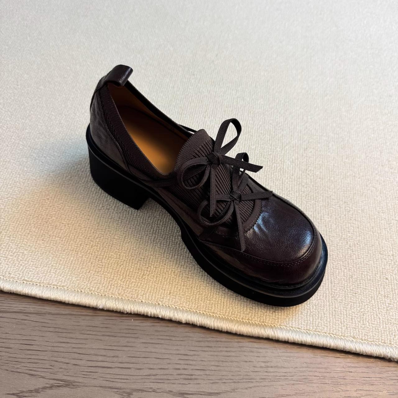 

Литература и искусство Жуоцзи Nifty Academy Маленький человек 6 см Толстый каблук Круглый носок Бант Толстая подошва Глубокий вырез Лоферы 40 темно-коричневого