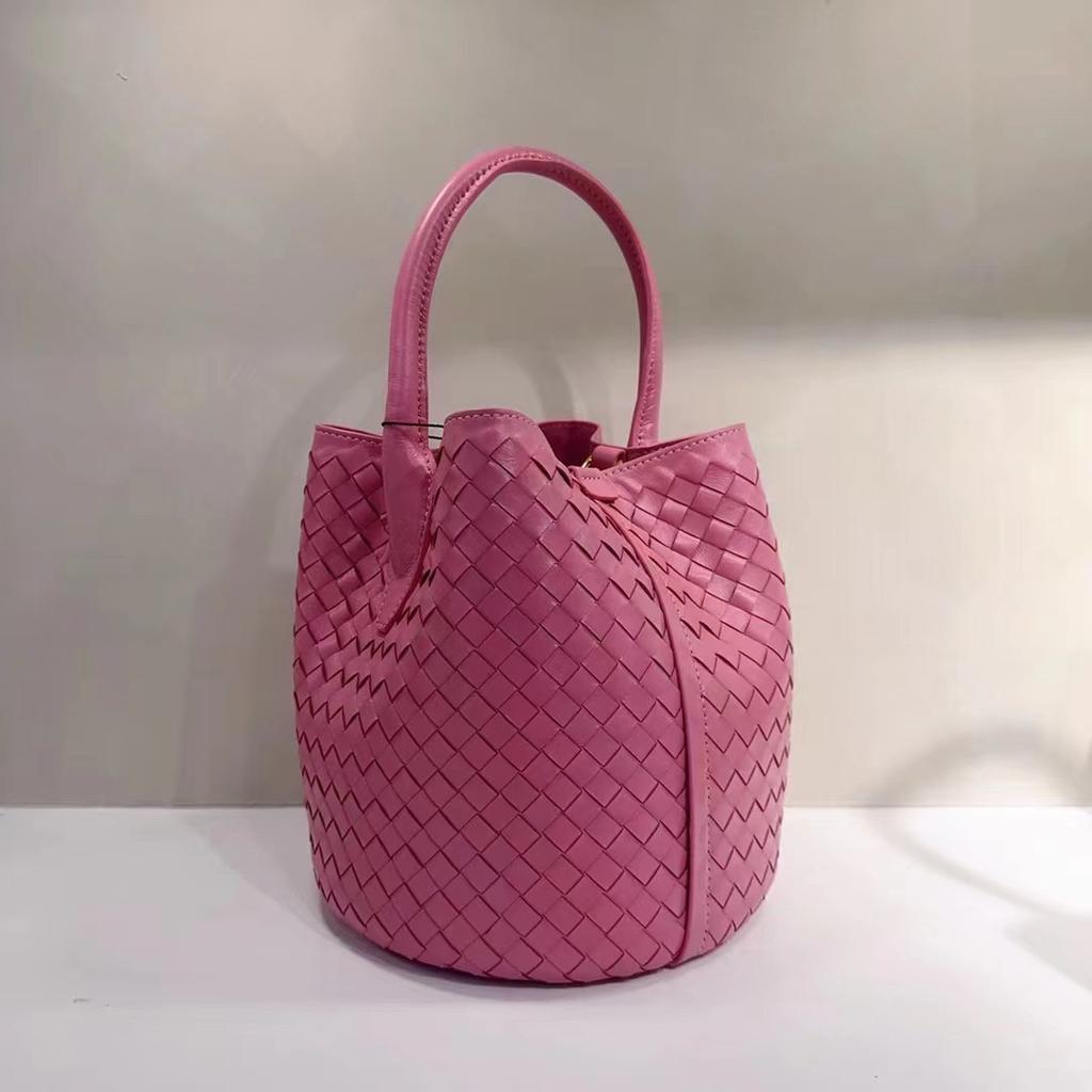 Neue gewebte Eimertasche aus Schaffell mit Nischenstruktur, Gemüsekorb, Handtasche aus echtem Leder, gewebte Umhängetasche