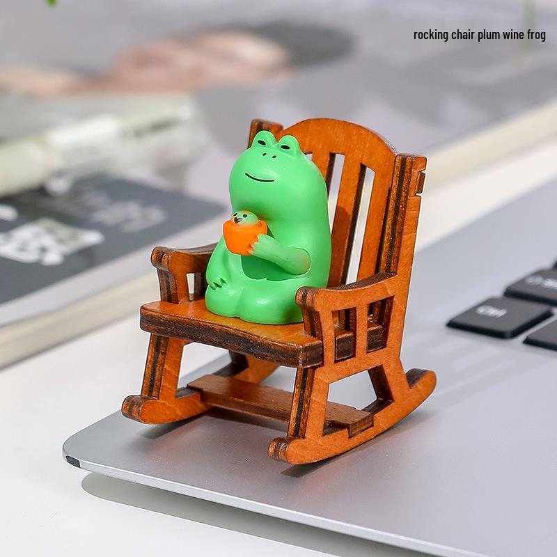 Frog Rocking Chair Cute Healing Decoration – Desktop Ornament for Office or Home