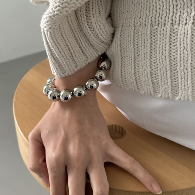 geegee big ball hair strap - silver