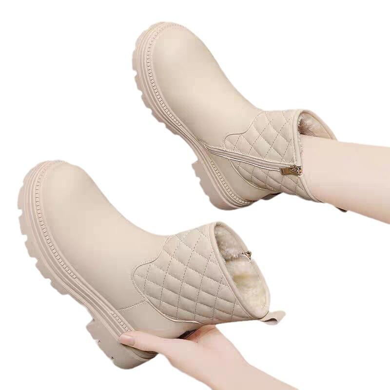 Northeast snow boots women's 2024 new cotton shoes women's winter velvet thickened warm thick-soled white boots women's short boots