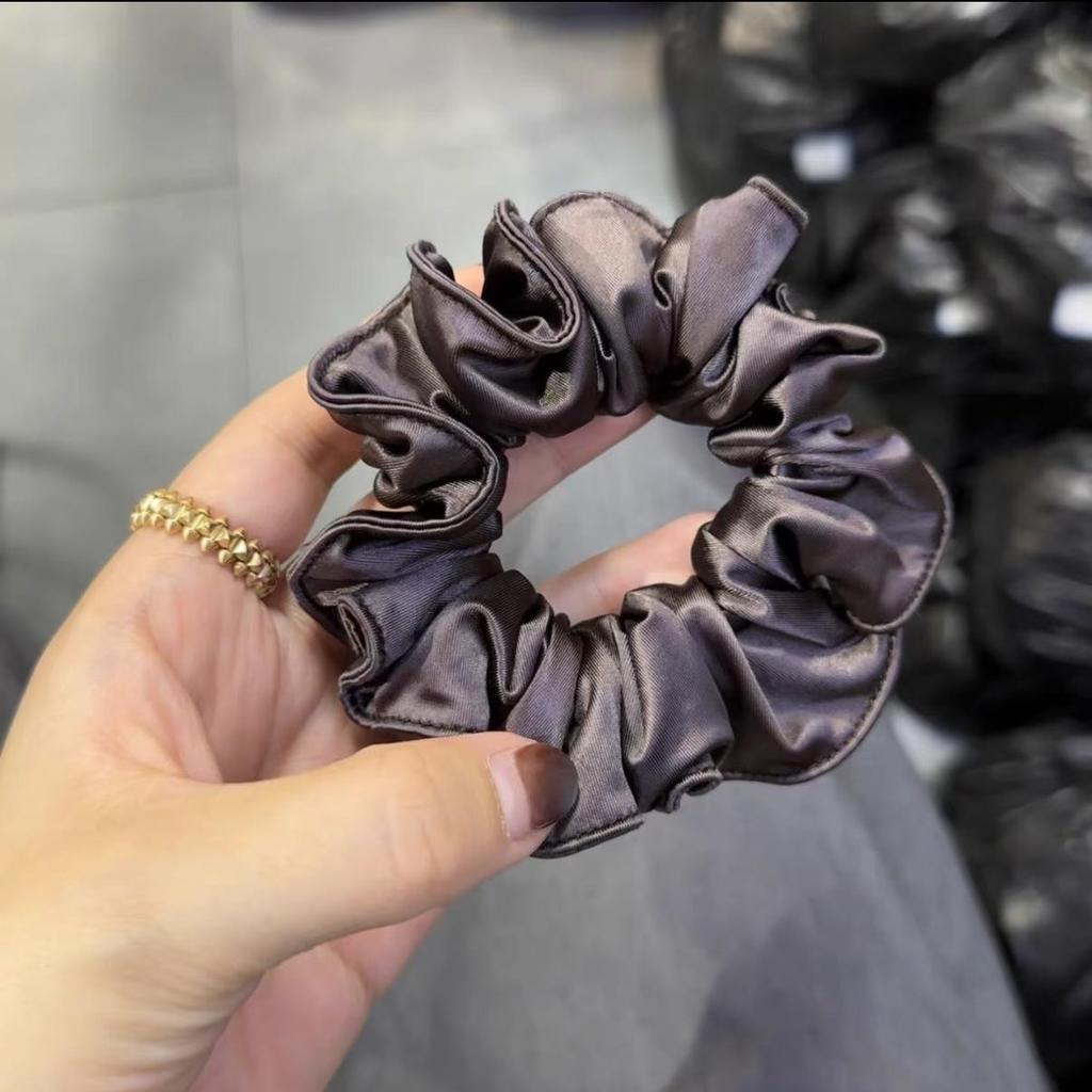 Korean Satin-Feel Black Edge Hair Tie: High Elasticity Hair Accessory for Women