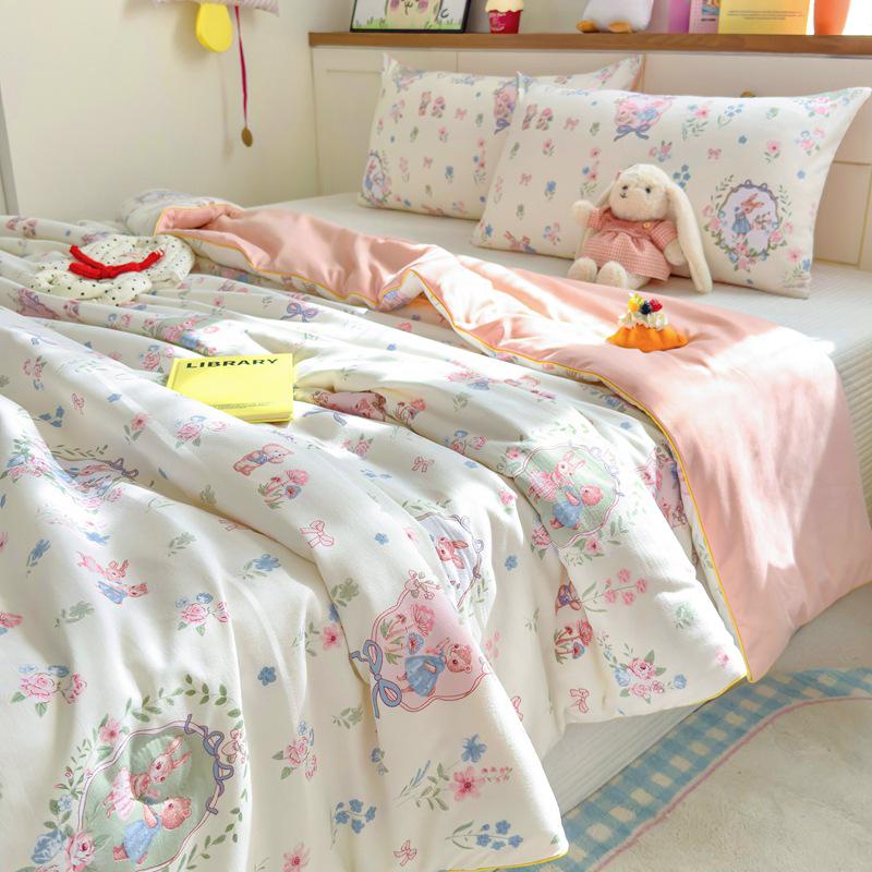 Class A Soy Fiber Double-Layer Summer Quilt with Cartoon Print - Air Conditioning Comfort Quilt, Thin & Lightweight