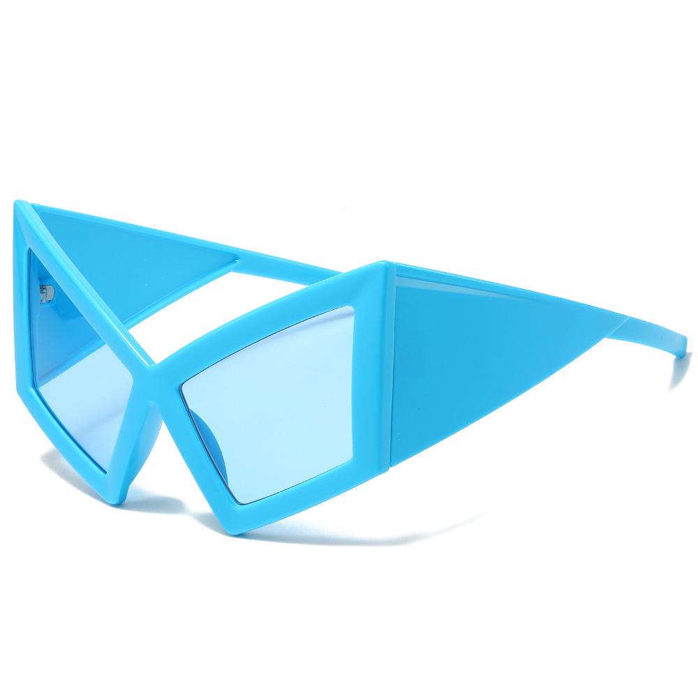 2024 Hip-Hop Style Cat-Eye Sunglasses: Bold, Oversized Frames for Influencers & Beach Parties