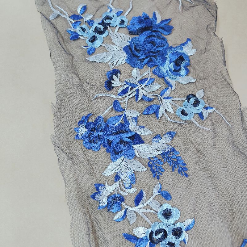 Farblich abgesetzte Spitze Dreidimensionales Blumenkleid Spitze Bühne Handgefertigt DIY Schmuck Kleidung Stickerei Aufkleber