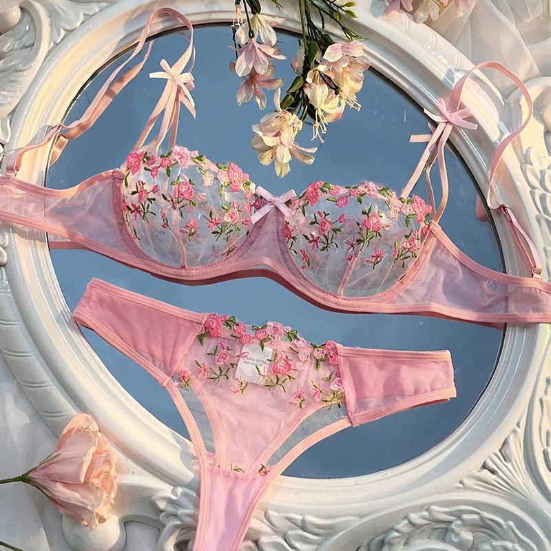 New Women Red Lace Exquisite Embroidery Floral Ultra-thin Deep V Sexy Lingerie Transparent Underwear Bra Set Erotic Costumes