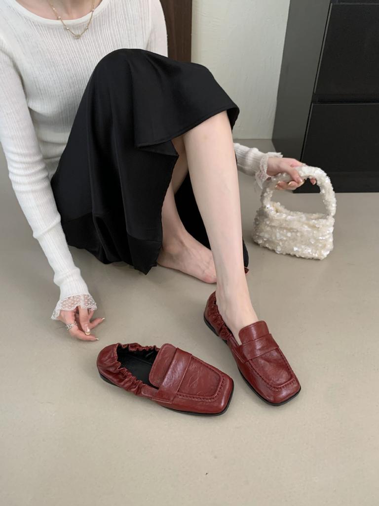 2025 Autumn Trendy Retro Square Head Loafers for Women