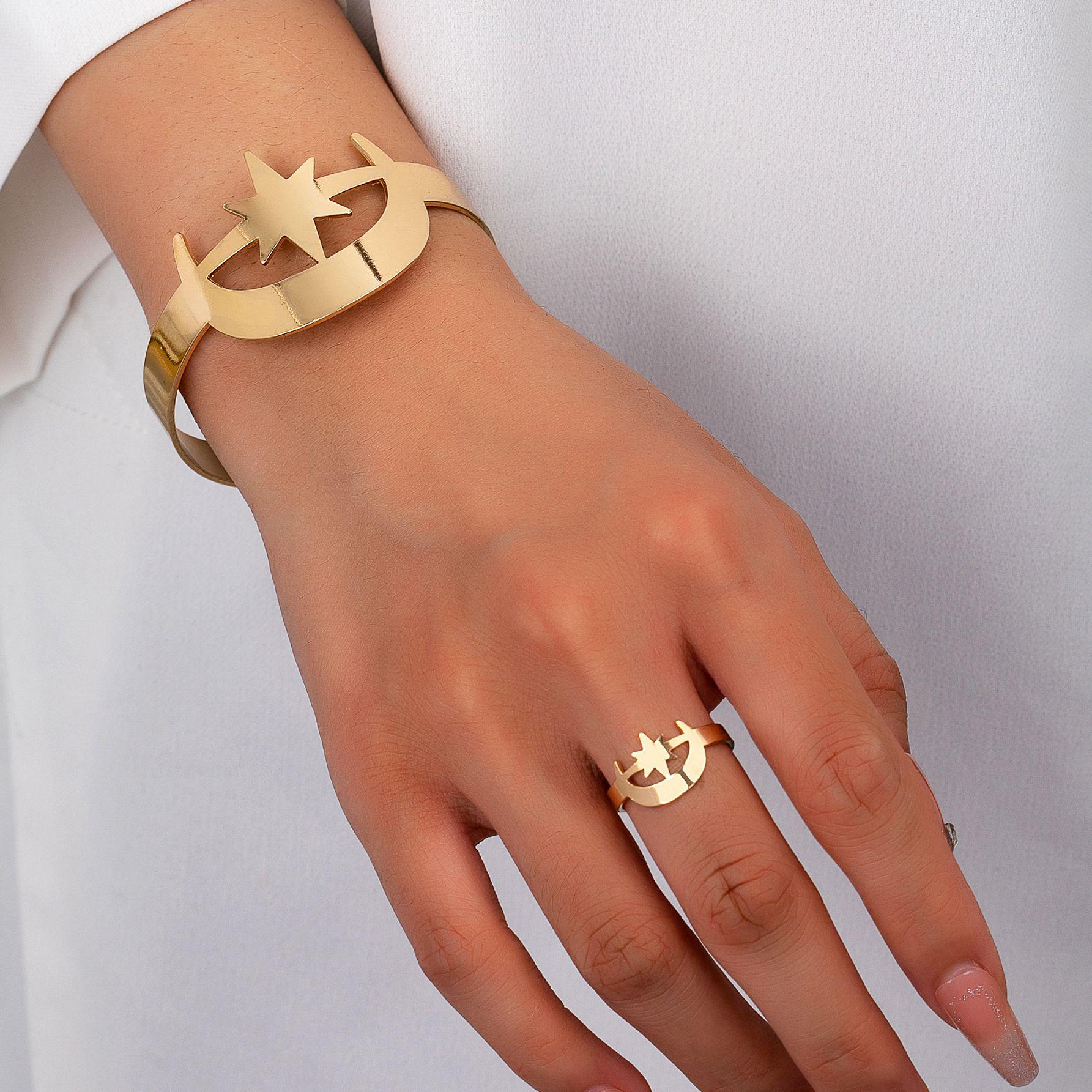 

Minimalist Moon & Star Adjustable Metal Bangle Ring Set