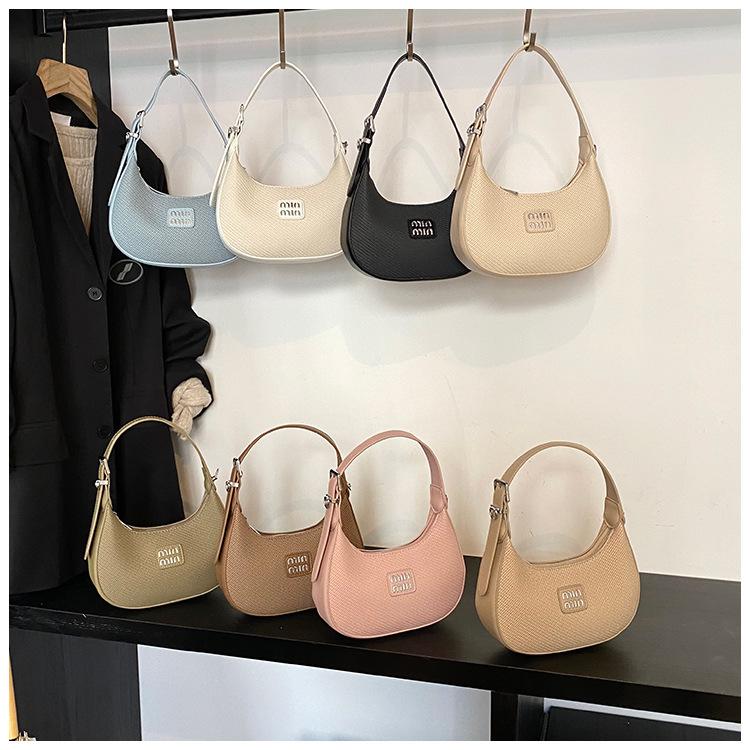 This Year's Popular Small Bag Women's 2025 New Spring and Summer Versatile Shoulder Messenger Bag Portable Dumpling Bag