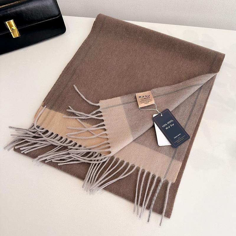 Christmas scarf women's winter senior sense versatile red plaid scarf student couple thickened warm shawl