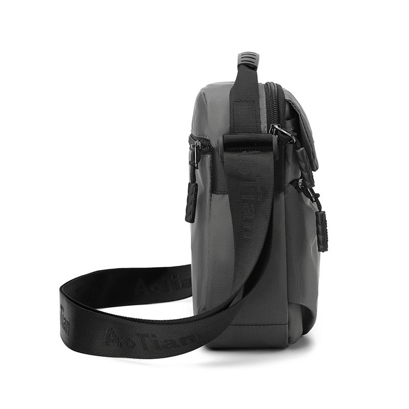 Fashion Men Small Shoulder Bags High Quality Mini Messenger Bag for Men Stylish Leisure Men's Shoulder Bags