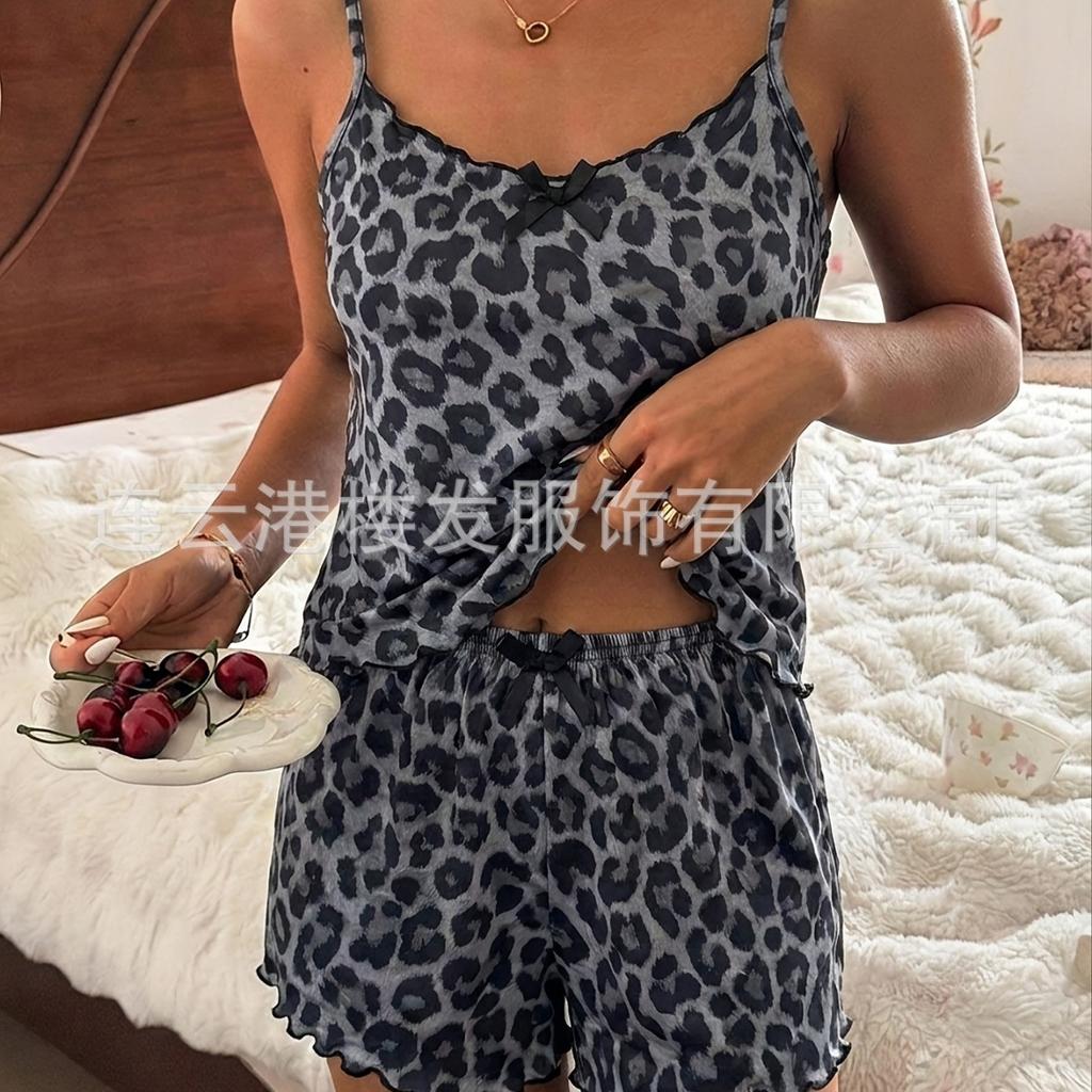 New-style Milk-print Summer Lightweight Women’s Loungewear: Slimming and Sexy Leopard-print Strappy Shorts