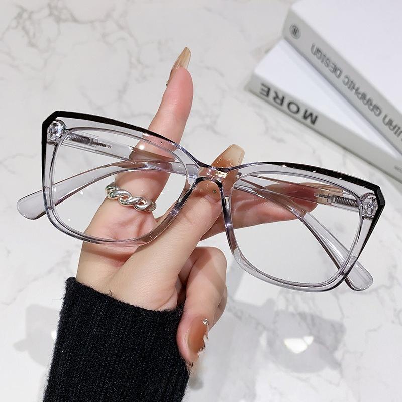 New Fashionable Luxury Personalized Women'S Reading Glasses Ultra Light Neutral High Quality Noble Anti Blue Light Glasses
