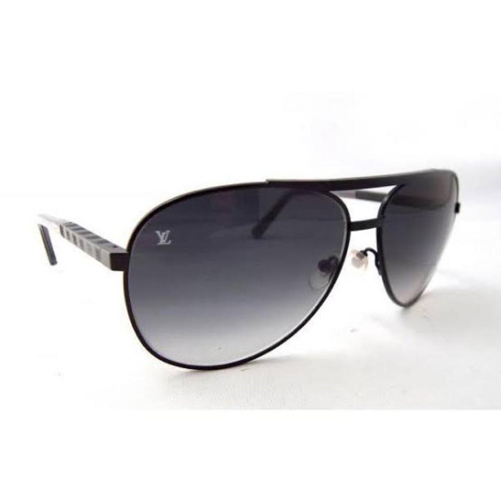 Used Louis Vuitton Sunglasses Pilot