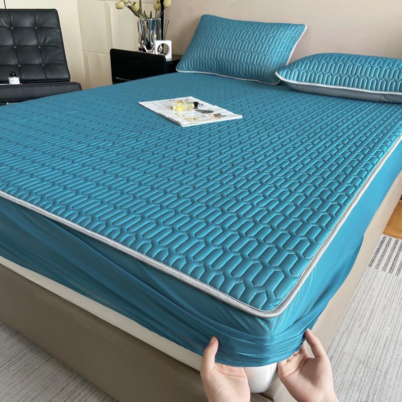 Class A Solid Color Cool Silk Latex Mattress Summer Ice Silk Mat Air Conditioner Mat High-End Washing Machine Washing 3Pcs