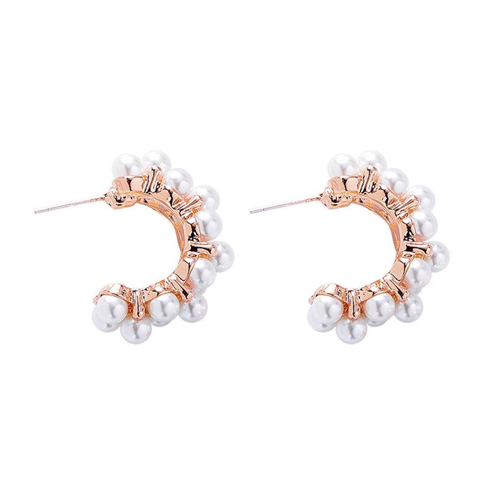 

2026 New Style Geometric Half Round Pearl Earrings with Elegant and Fashionable Design, Personalized and High End Accessories