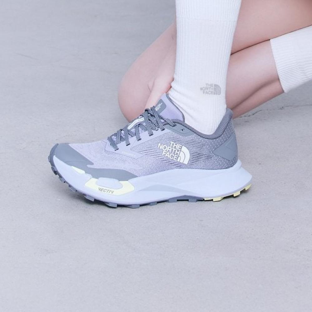 The North Face Women S Vectiv enduriS 4 Lavender nS97r04b