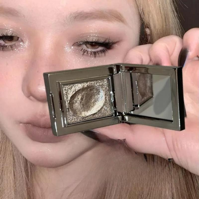 Light Luxury Shadow Monochrome Eye Shadow Pearl Glitte Broken Diamond To Brighten Mashed Potatoes