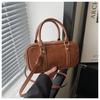 Popular Women's Bag 2024 New Korean Style Crossbody Bag Simple Vintage Bag