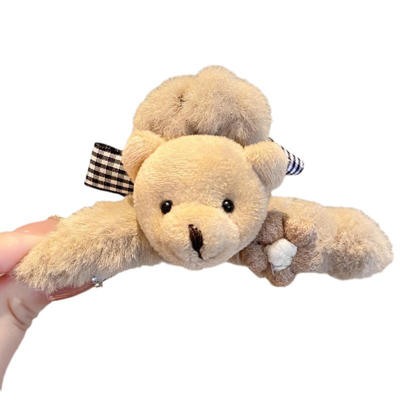 Women's Plush Cartoon Shark & Bear Hair Clips - Autumn & Winter Collection