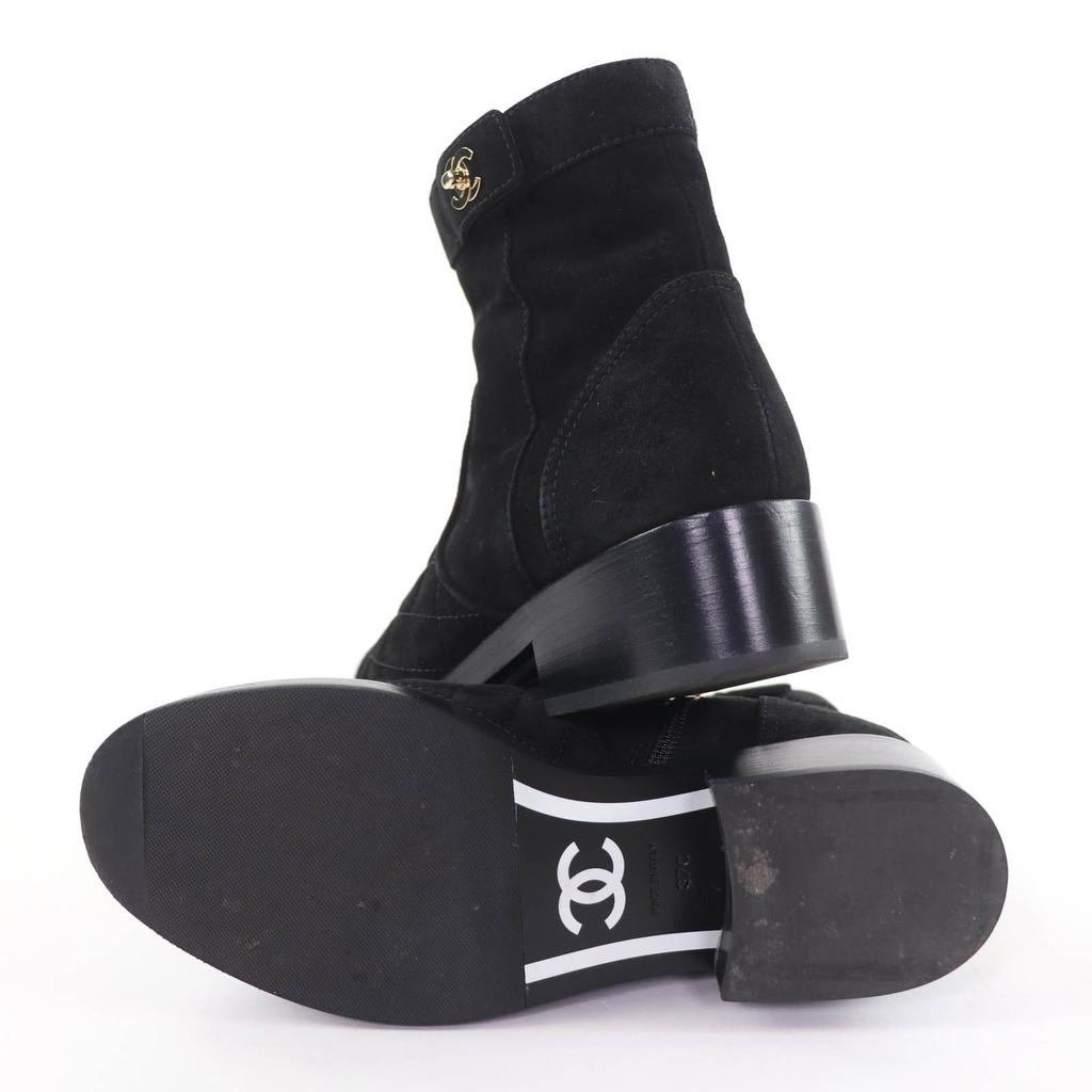 Great CHANEL short boots COCO Mark Turnlock Matelasse Suede Leather 37 G36763 Used