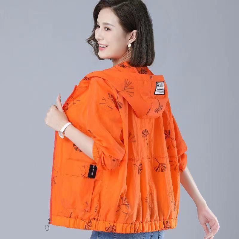 Letní bunda Ženy Ochrana proti slunci Oblečení Móda Matka středního věku Ležérní Volná Tenká větrovka s kapucí Kabát Fema