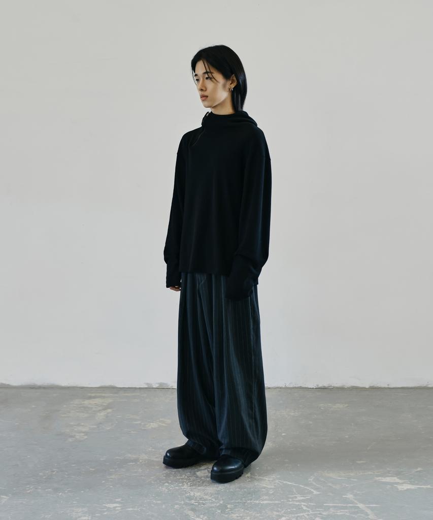 Seukeulaeteulpigsel Reverse Pleated Slacks [Charcoal Stripe]
