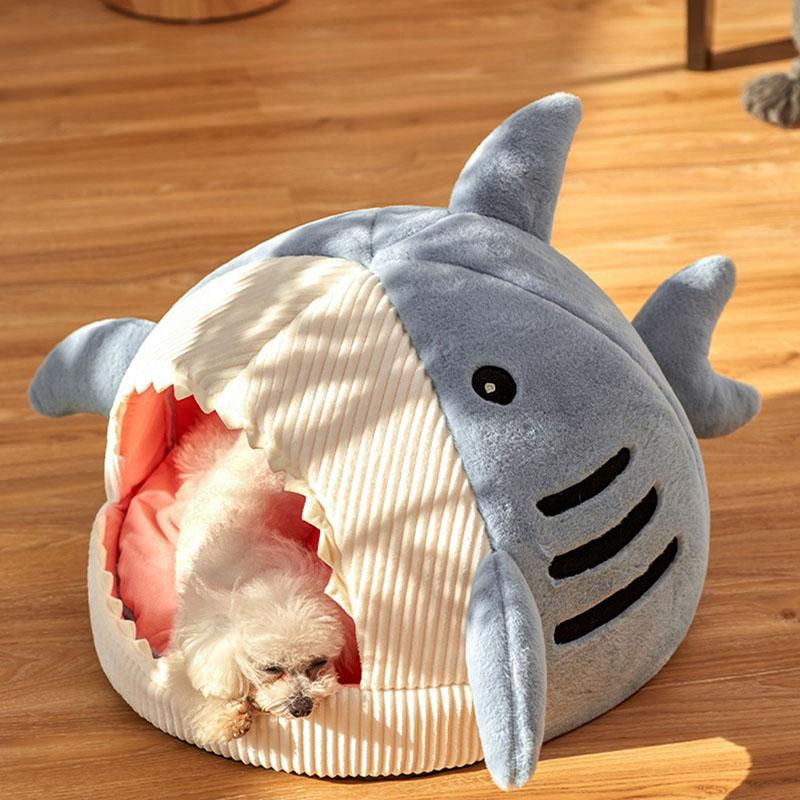 Pet Tent Cave Bed Cartoon Shark Cat Cave Beds for Cats Small Dogs Foldable Removable Non-Slip Semi-Closed Design Pet Hut Goods