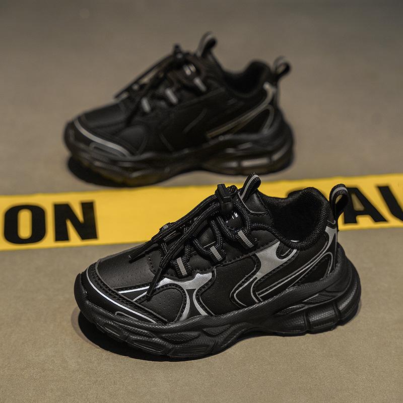 2025 Autumn New Dad Shoes Boys Korean Version Breathable Wear-resistant Fashion Casual Shoes Student Running Sports Shoes